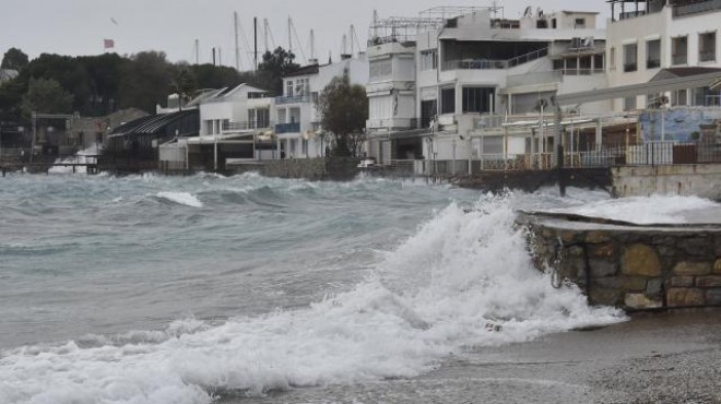 Muğla da deniz ulaşımına fırtına engeli