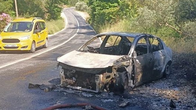 Muğla da seyir halindeki otomobil yandı