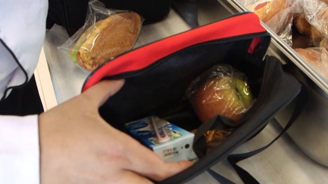 Narlıdere’de beslenme çantaları boş kalmayacak