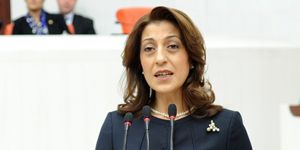 Ak Partili Nesrin Ulema dan CHP ye tepki var