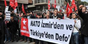 İşçi Partisi’nden NATO önünde protesto