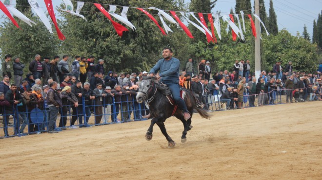 Ödemiş te rahvan at yarışları yapıldı