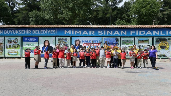 Öğrenciler Aydın Büyükşehir Belediyesi nin fidanlığında ders işledi