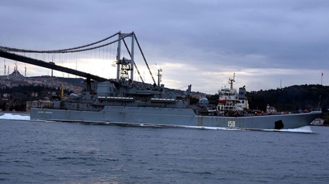 Olay gemi yeniden İstanbul Boğazı nda!