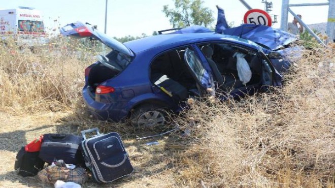 Önce hız, sonra yön levhasına çarptı: 1 ölü