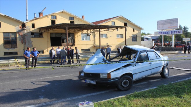 Otomobil hurdaya döndü... 1 kişi can verdi!