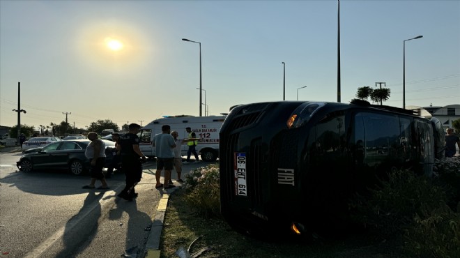 Otomobil ile minibüs çarpıştı: 7 kişi yaralandı