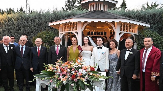 Özel ve Kılıçdaroğlu nikah şahitliği yaptı