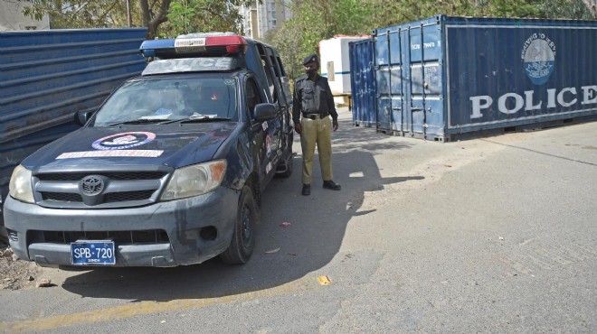 Pakistan daki bombalı saldırıda 2 sivil öldü