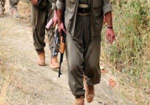 PKK lı teröristler Dargeçit te ev taradı: 2 ölü 2 yaralı