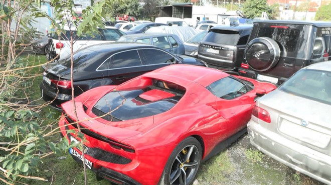 Polat çiftinin araçları yediemin otoparkında!