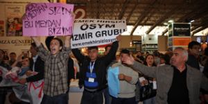 Günay a öğrenci protestosu