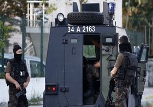 Flaş! İstanbul’da polis merkezine silahlı saldırı 