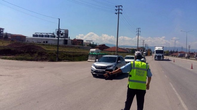 Rüşvetten gözaltına alınan 85 polis için flaş karar!