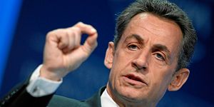 Sarkozy: Kaddafi tehdidi yok olana kadar...