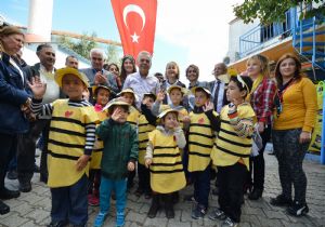 Kemalpaşa’da ‘bal gibi’ festival, Başkan’dan Ankara’ya mesaj 