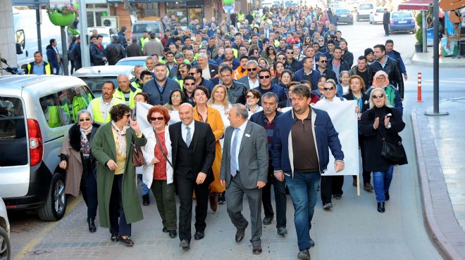 Sakin Şehir de hareketli kortej... Başkan Soyer neden şaşırdı?