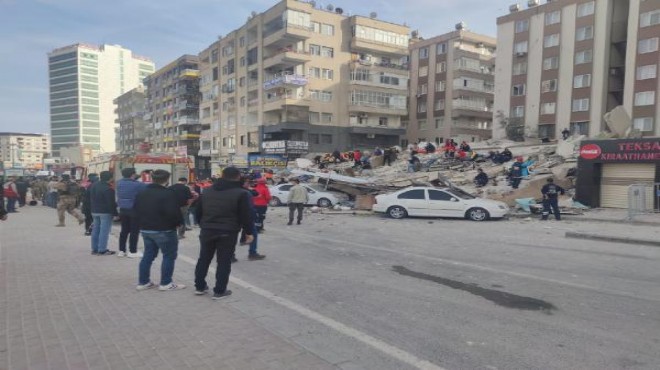 Şanlıurfa’da ağır hasarlı 7 katlı bina çöktü