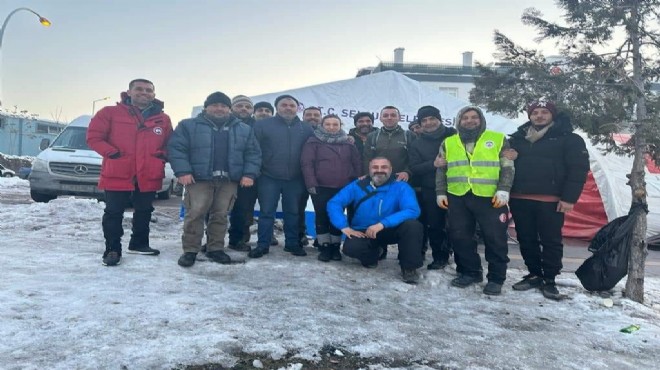 Selçuk ta depremzedeler için koordinasyon merkezi kuruldu