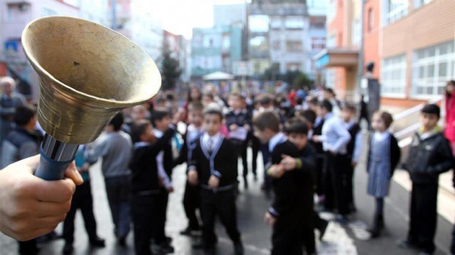 Sendika başkanından İzmir raporu: Okullar dağ gibi sorunlarla açılıyor!