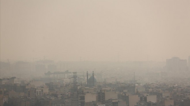 Tahran da hava kirliliği: Eğitime 2 gün ara