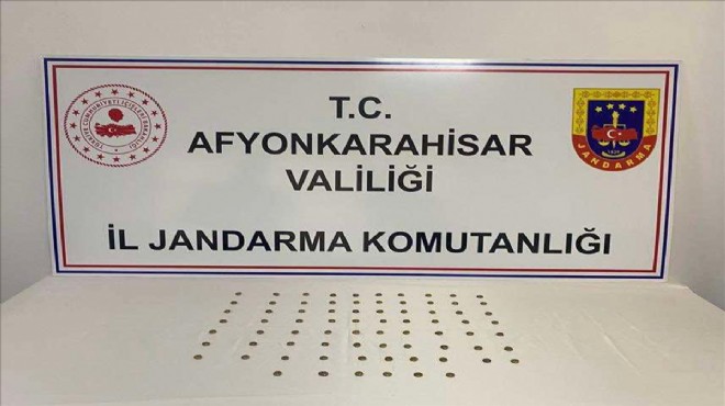 Tarihi eser kaçakçısına suç üstü!