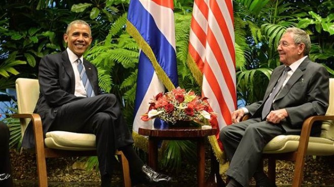 Tarihi ziyaret: Castro, Obama’yı ağırladı
