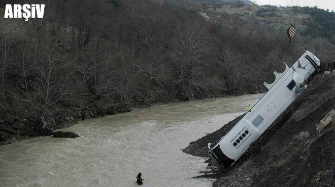 Tarım işçilerini taşıyan otobüs nehre düştü: 18 ölü, 37 yaralı