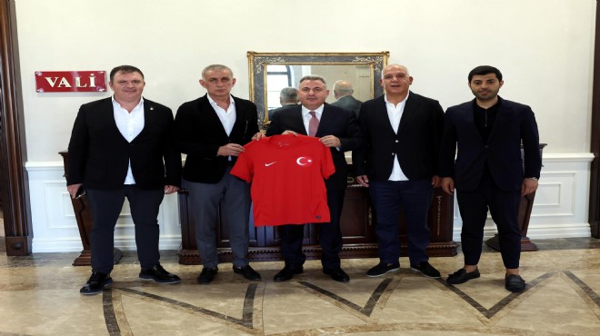 TFF Başkanı Hacıosmanoğlu ndan İzmir Valisi Elban a ziyaret