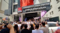 Büyükşehir’de memurlar iş bıraktı: İsyan CHP önünde!