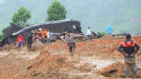 Endonezya'da kaçak altın madeninde heyelan: 15 ölü