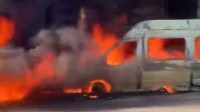 İzmir'de faciaya kıl payı... Araçlar alev alev yandı!