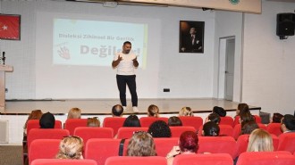 Manisa Büyükşehir’den personellere disleksi eğitimi