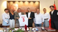 Milli voleybolcu Güzelbahçe’de antrenman yapacak