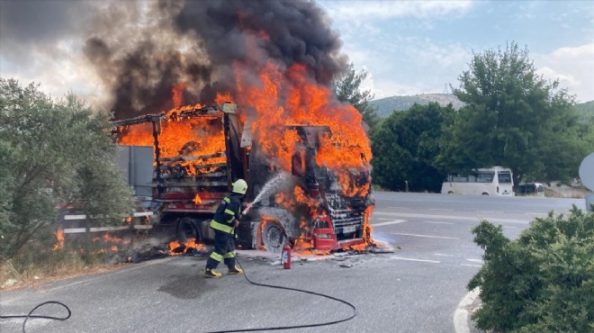 TIR da çıkan yangın söndürüldü