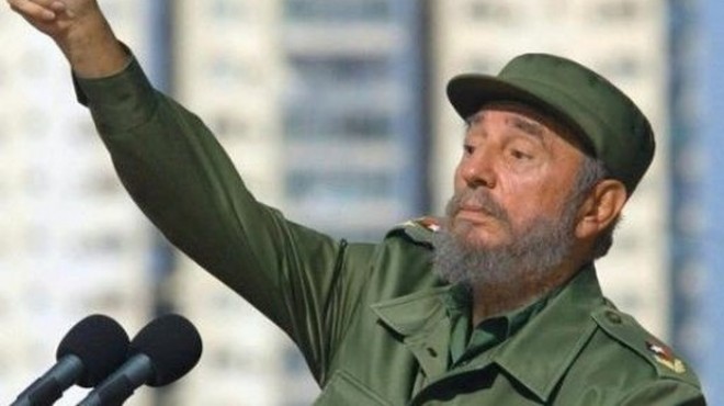 Trump tan sosyal medyayı sallayan  Castro  mesajı!