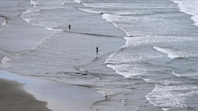 Tsunami raporu: Depremden 65 dakika sonra görüldü