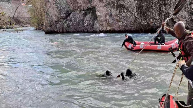 Tunceli de kayboldular... İzmirli dalgıçlardan arama kurtarma desteği!