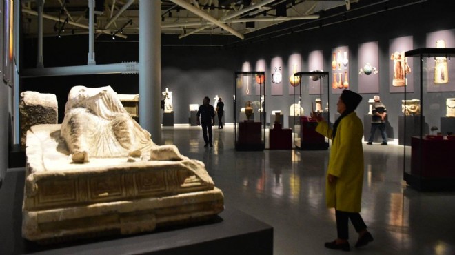 Türkiye nin ilk nekropol müzesi açıldı