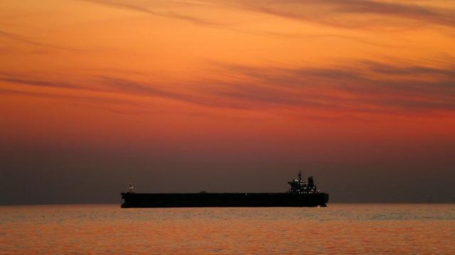 Ukrayna daki 2 Türk gemisi yola çıktı