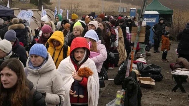 Ukraynalı mültecilerin yükünü tüm AB paylaşacak