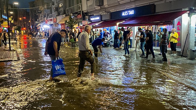 Uşak sele teslim!