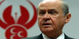 MHP Lideri Bahçeli den CHP ye başörtüsü mesajı