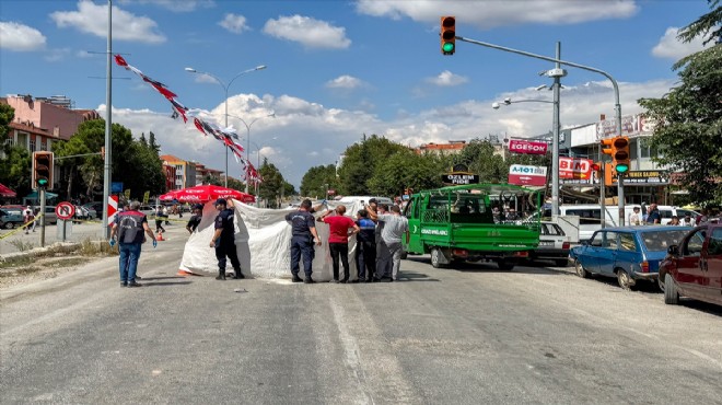 Yaşlı adamın acı sonu... Feci kazada can verdi!