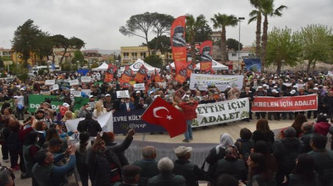 Zeytin mitinginde başkana protesto!